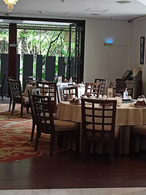 Jing Paradise Chinese Fine Dining Restaurant 8