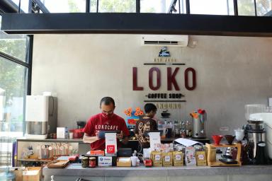 LOKO CAFE - PASAR SENEN