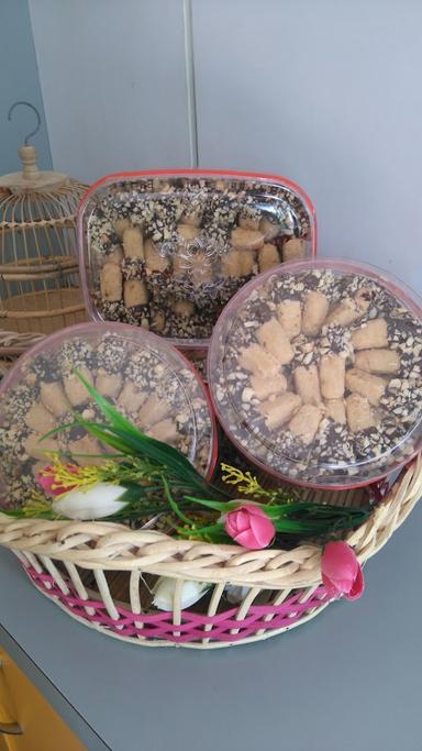 DAPUR ANISA CAKE, COOKIES AND CATERING