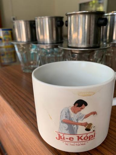 JU-E KOPI - VIETNAMESE AUTHENTIC COFFEE IN BANDUNG