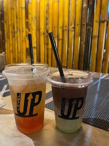 LEVEL UP COFFEE AND FLOATING BAR