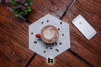 HIDDEN HAUS COFFEE & TEA