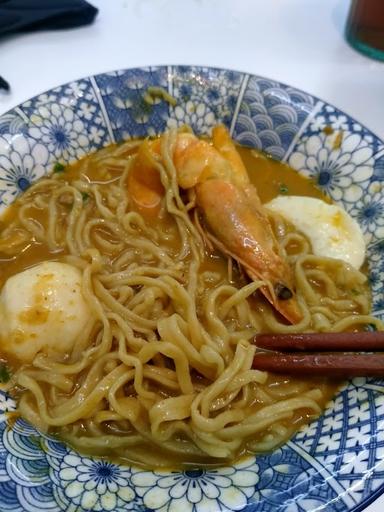 BAKMIE CURRY & BBQ  MEE HAO