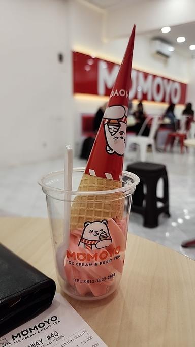 MOMOYO ICE CREAM JAKAL
