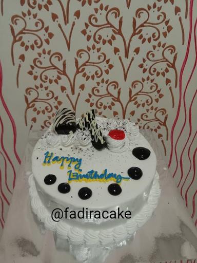 FADIRA CAKE