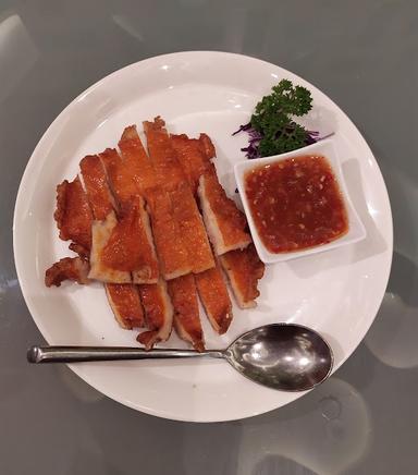 JI LONG CHINESE RESTAURANT 吉龍餐馆