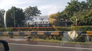 TWO DEERS CAFE & RESTO