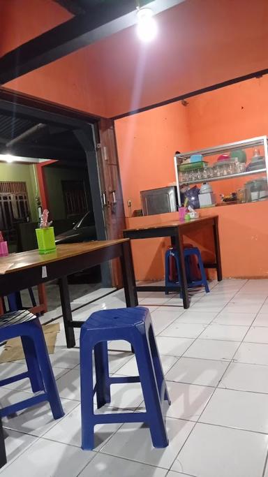 'CIPUT' CHINESE FOOD AND SEAFOOD RESTAURANT