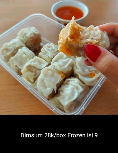 THE REAL DIMSUM