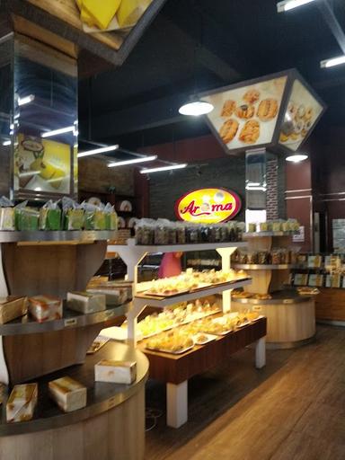 AROMA BAKERY AND CAKE SHOP