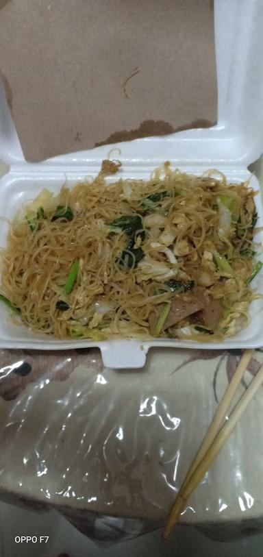 FAVORIT MAKMUR (CHINES FOOD & SEA FOOD)