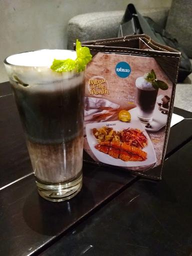EXCELSO MALL MANADO TOWN SQUARE 1