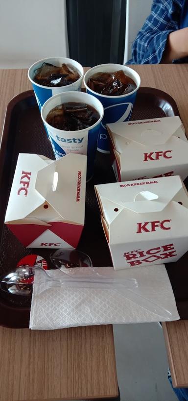KFC BOX CIREBON SQUARE PLERED-CIREBON